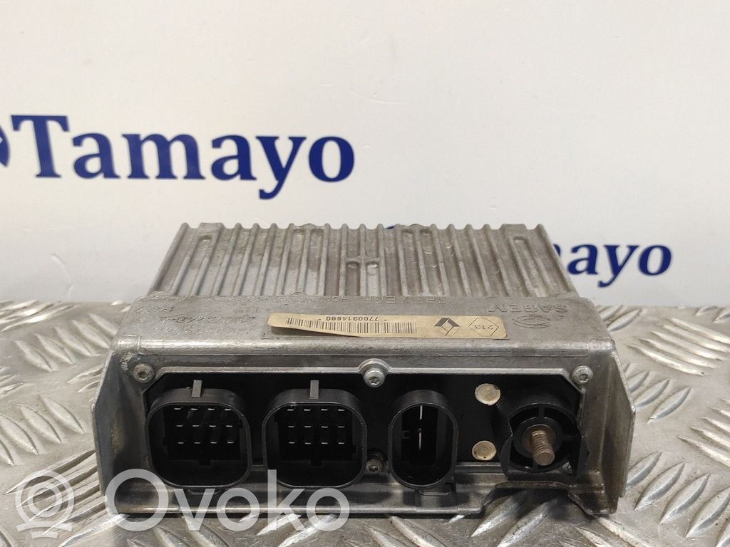 Opel Movano A Engine control unit/module 