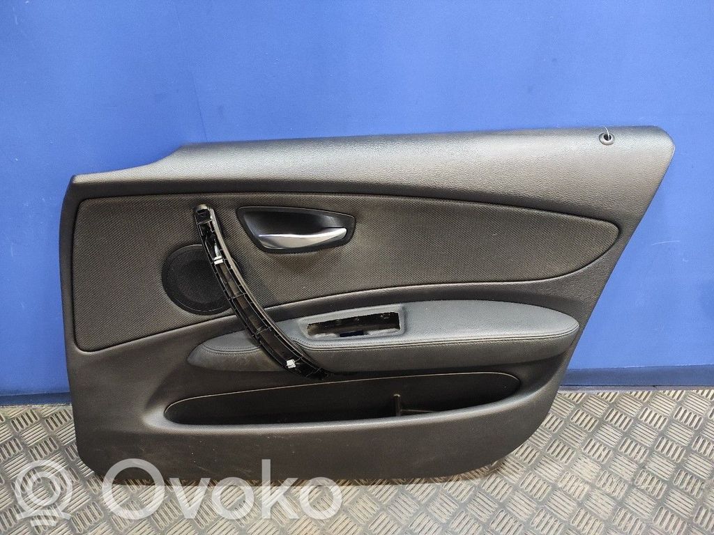 BMW 1 E81 E87 Front door card panel trim 