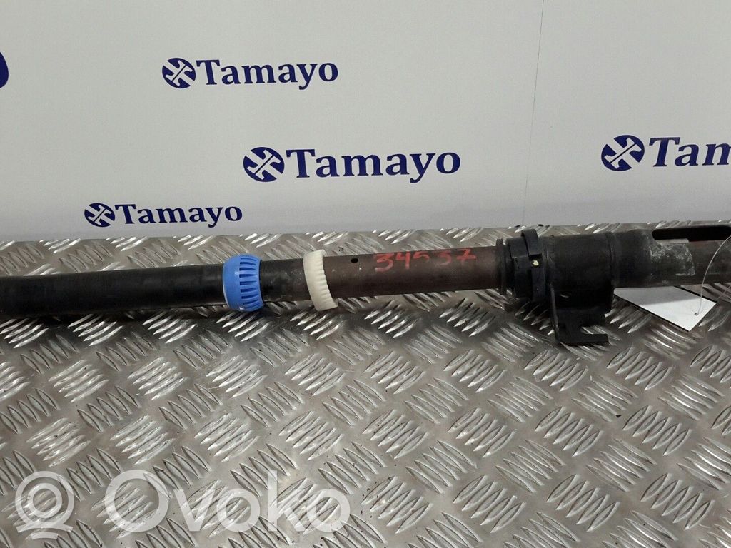 Steering wheel axle