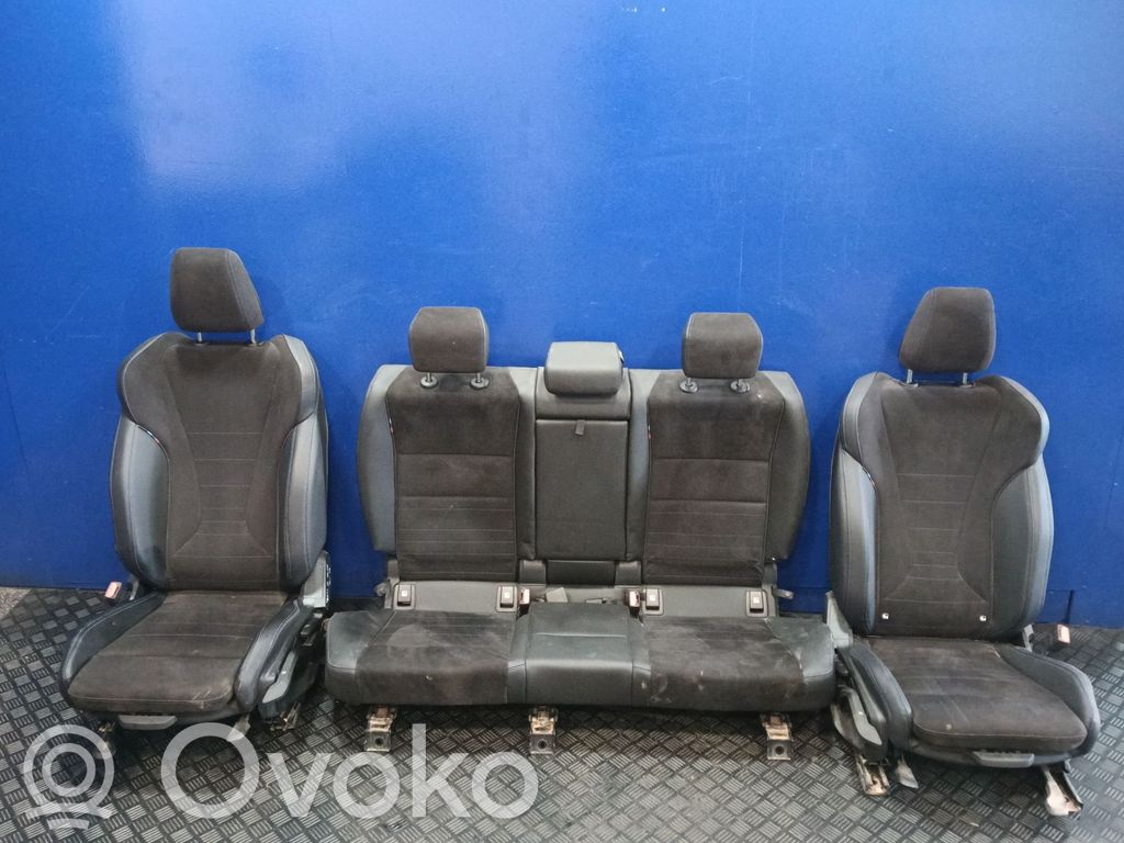 BMW 2 F46 Kit siège 