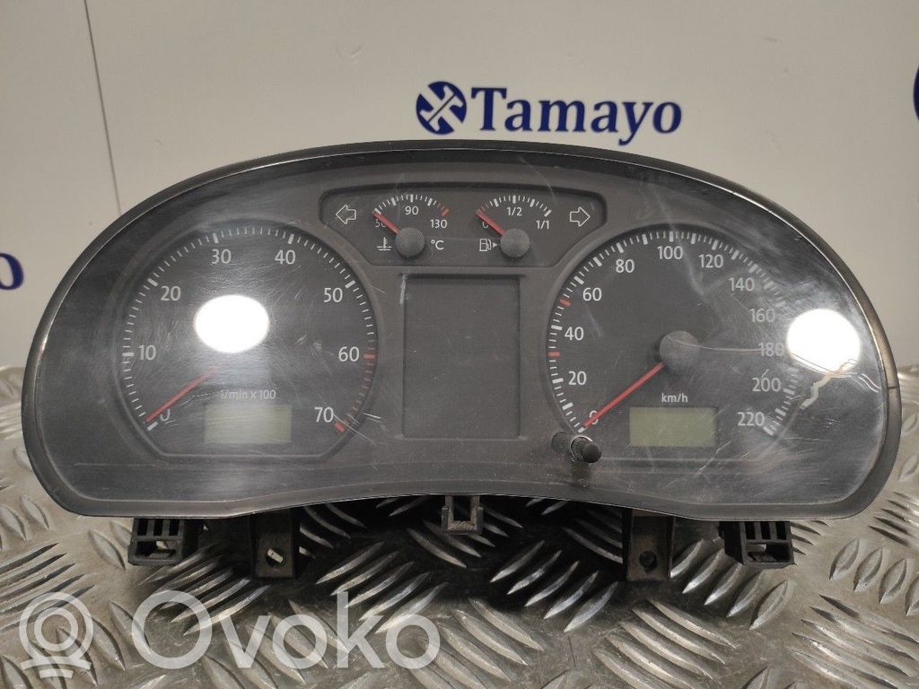 Volkswagen Polo IV 9N3 Vitezometru (grup de instrumente) 