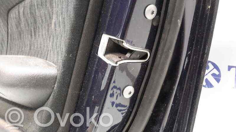 Cerradura de puerta delantera