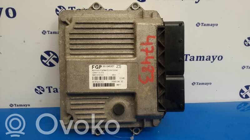 Suzuki Ignis Variklio valdymo blokas 