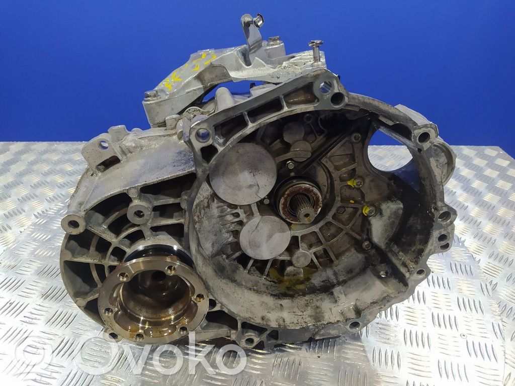 Volkswagen Touran I Boîte de vitesses manuelle à 5 vitesses 