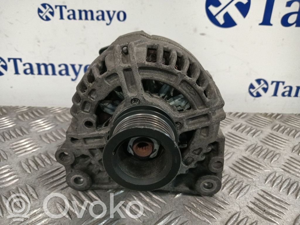 Volkswagen Polo IV 9N3 Generatore/alternatore