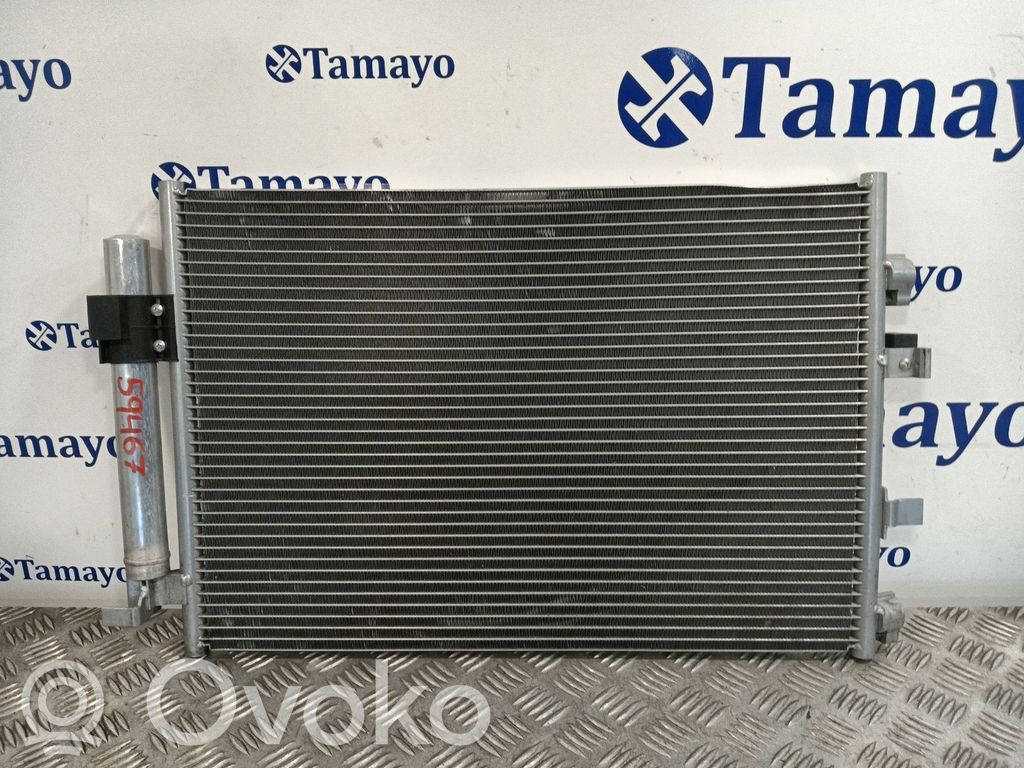 Jäähdyttimen lauhdutin (A/C)