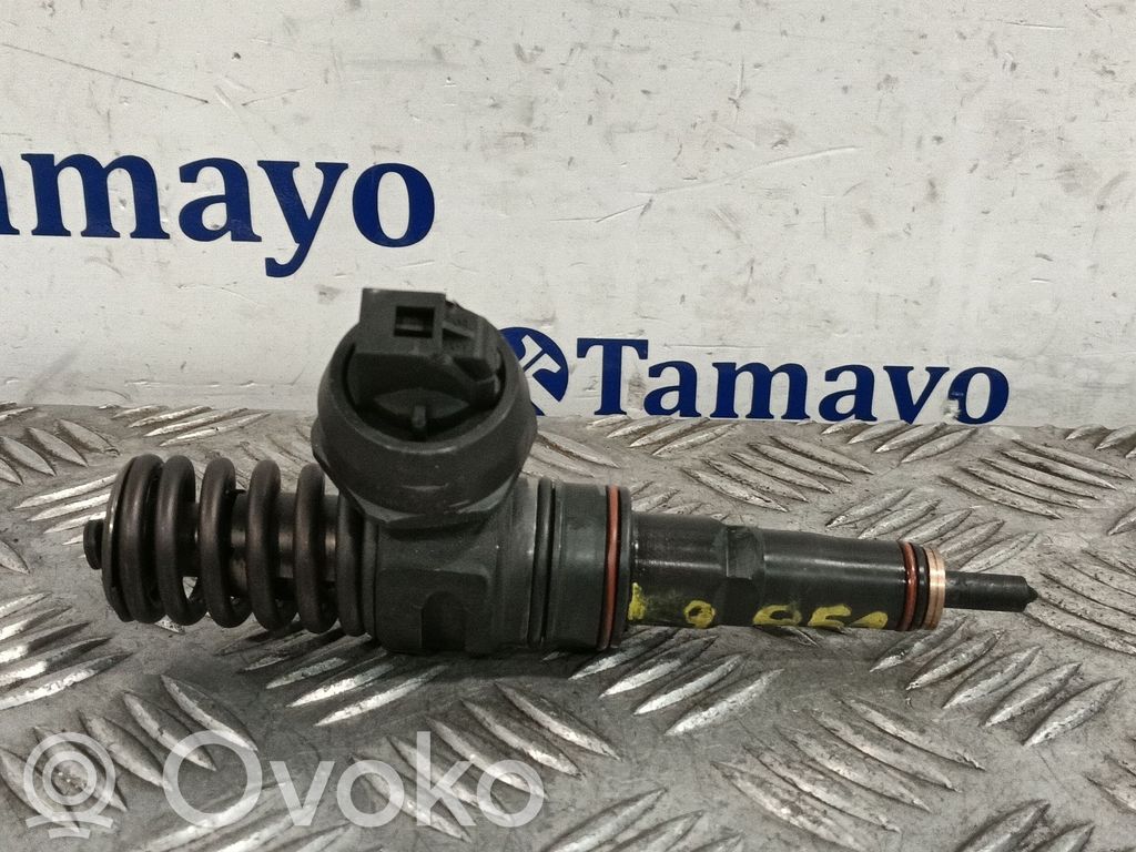 Volkswagen Golf SportWagen Injector combustibil 