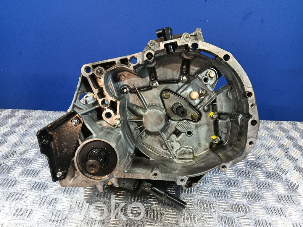 Renault Clio II Scatola del cambio manuale a 5 velocità 