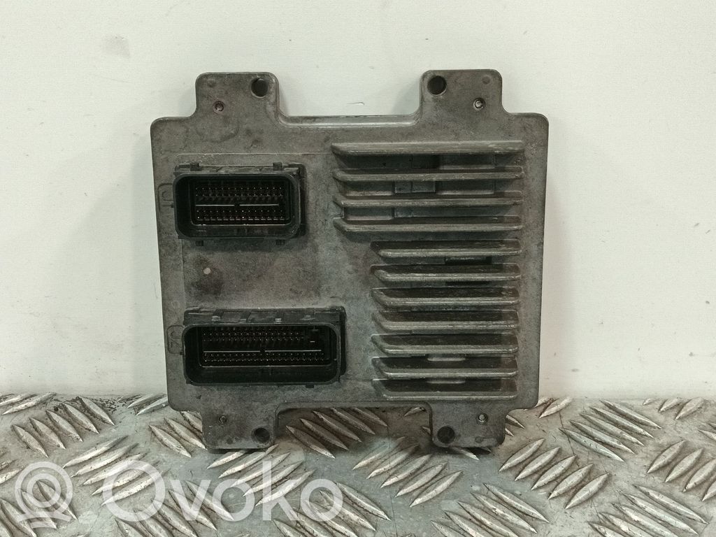 Opel Corsa C Unidad de control/módulo del motor 