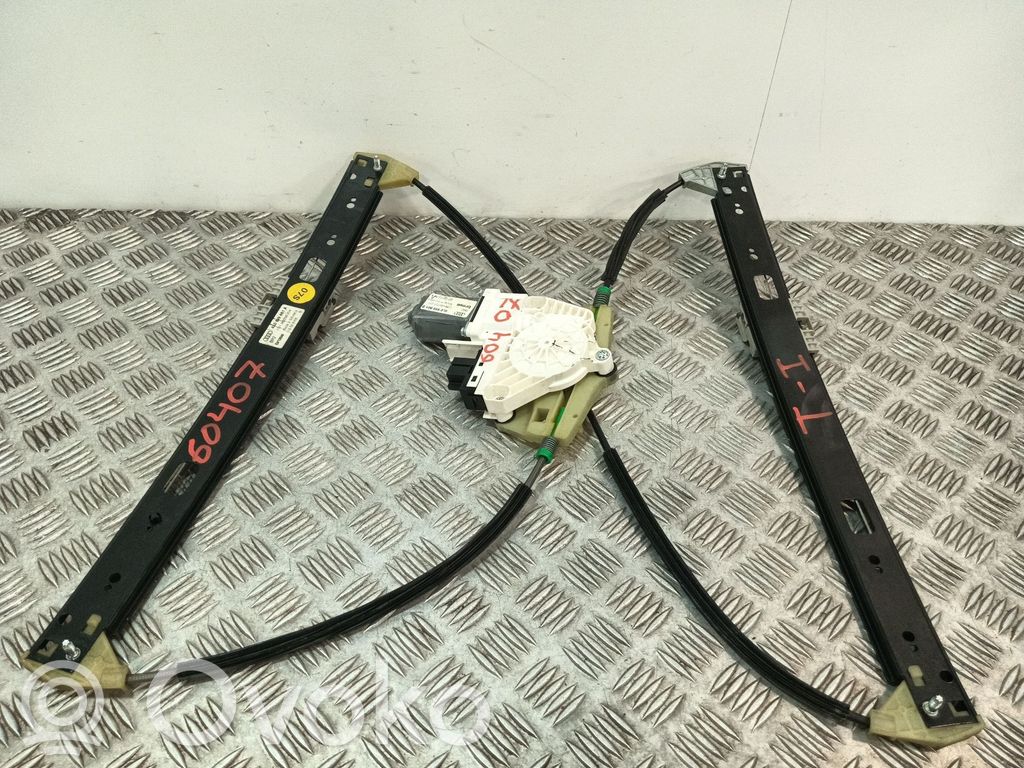 Audi Q7 4L Mechanizm podnoszenia szyby tylnej bez silnika 