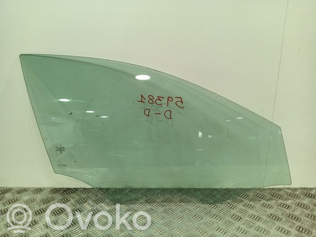 Mercedes-Benz A W176 Geam ușă față patru uși