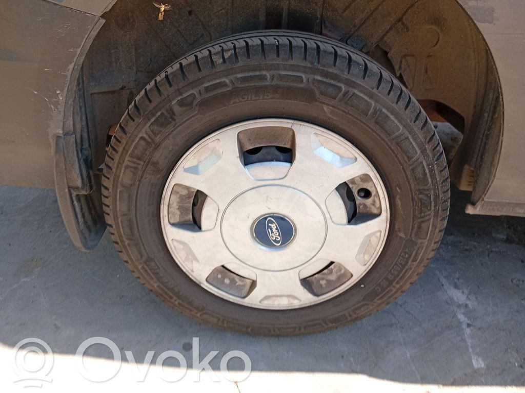 Ford Transit Задний поворотный кулак (ступица, цапфа)