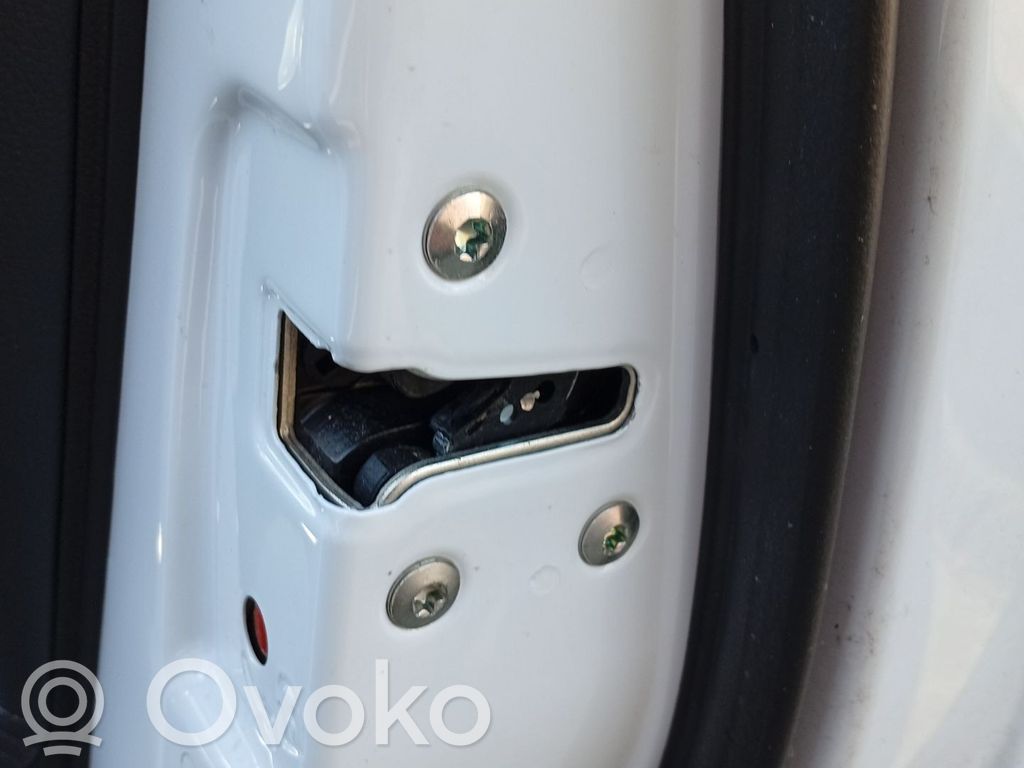 KIA Sportage Serrure de porte arrière 