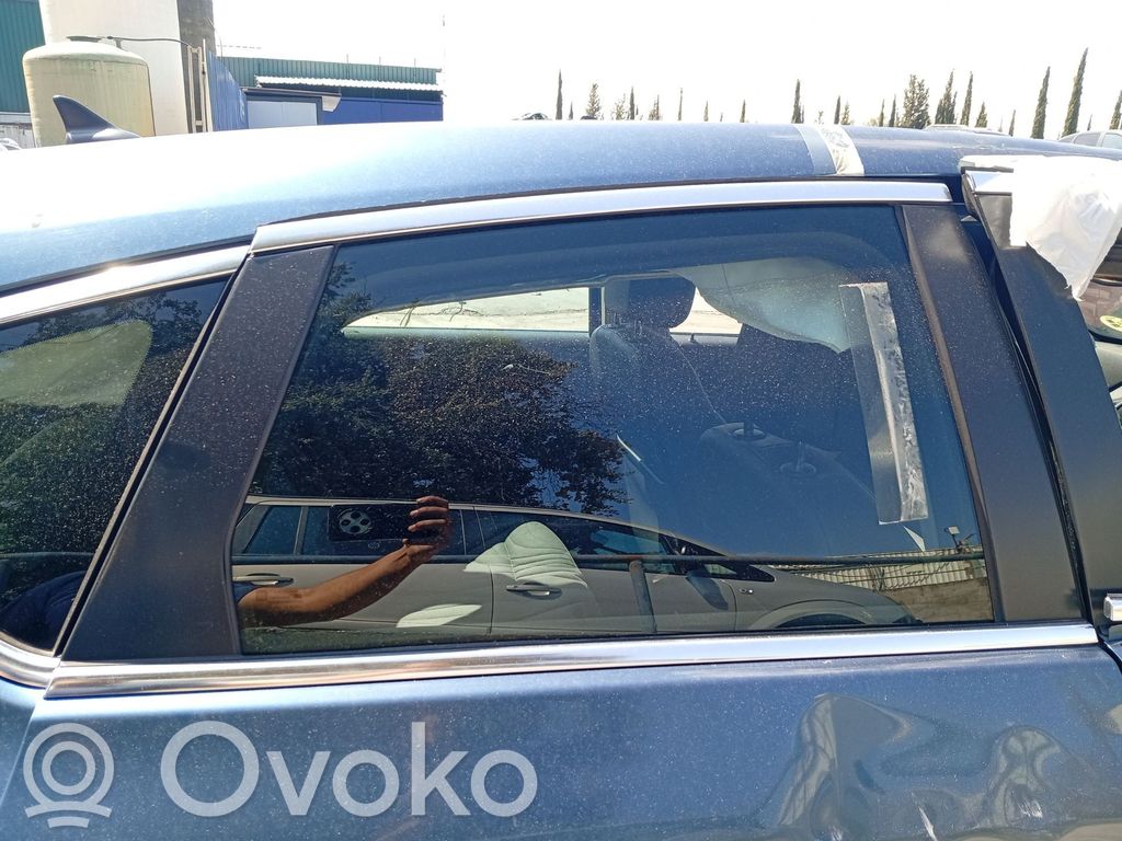 Opel Astra J aizmugurējo durvju stikls 