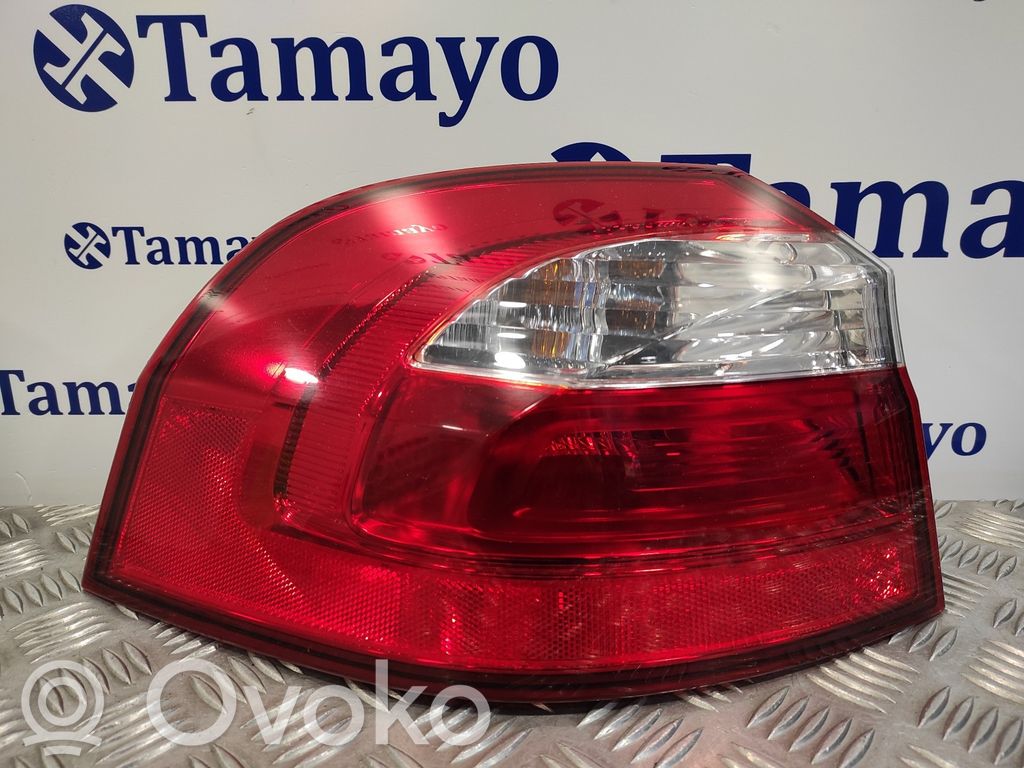 KIA Rio Luz trasera/de freno