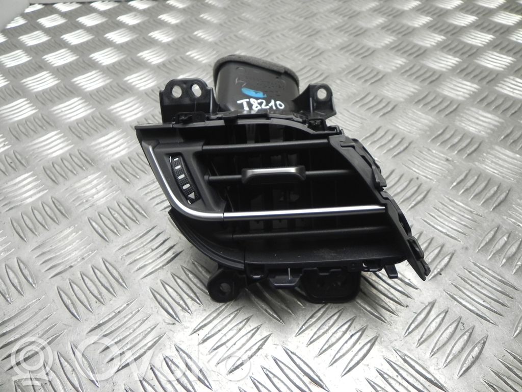 Toyota C-HR I Griglia di ventilazione posteriore 