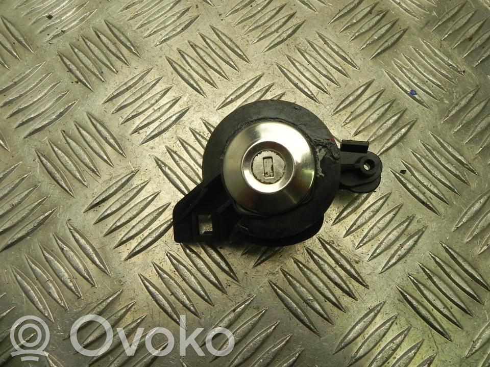 Jaguar XF X250 Loading door lock 