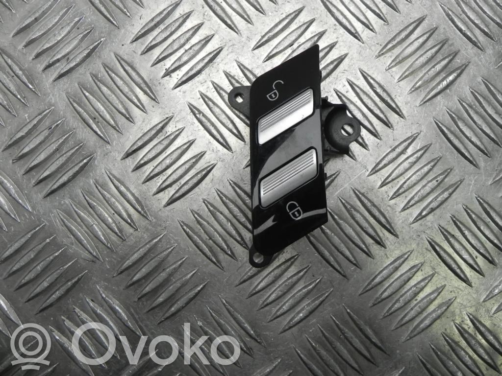 Mercedes-Benz S W221 Central locking switch button 