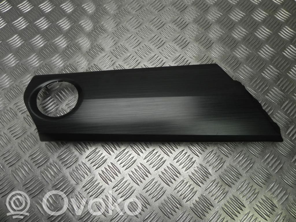 Toyota Auris E180 Radio/GPS head unit trim 