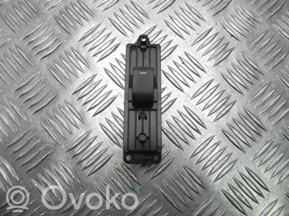 Mazda 6 Electric window control switch 