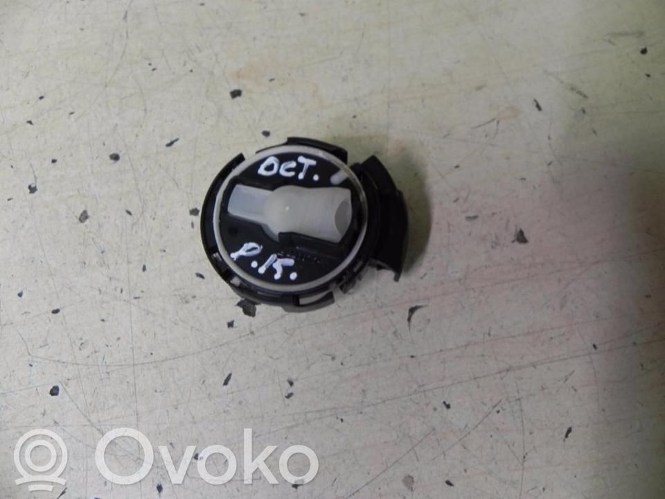 Skoda Octavia Mk3 (5E) Airbagsensor Crashsensor Drucksensor 