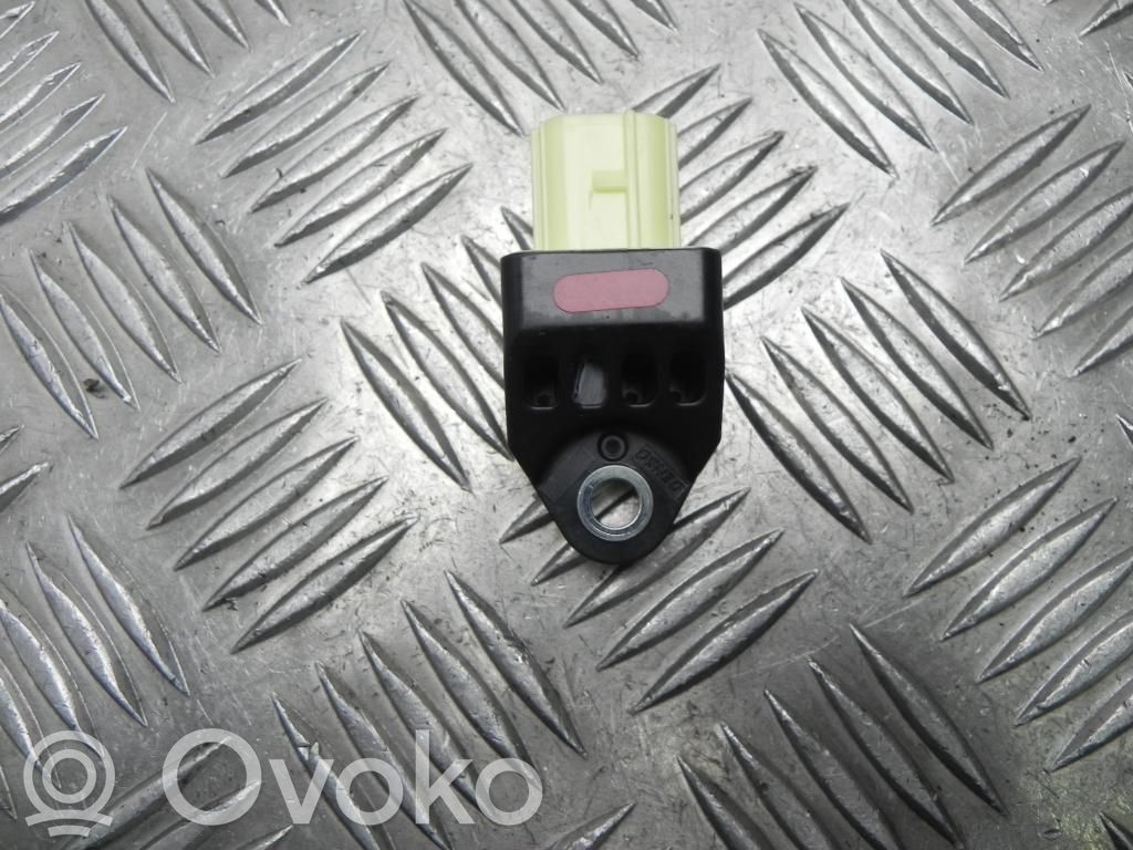 Toyota Yaris Sensor impacto/accidente para activar Airbag 