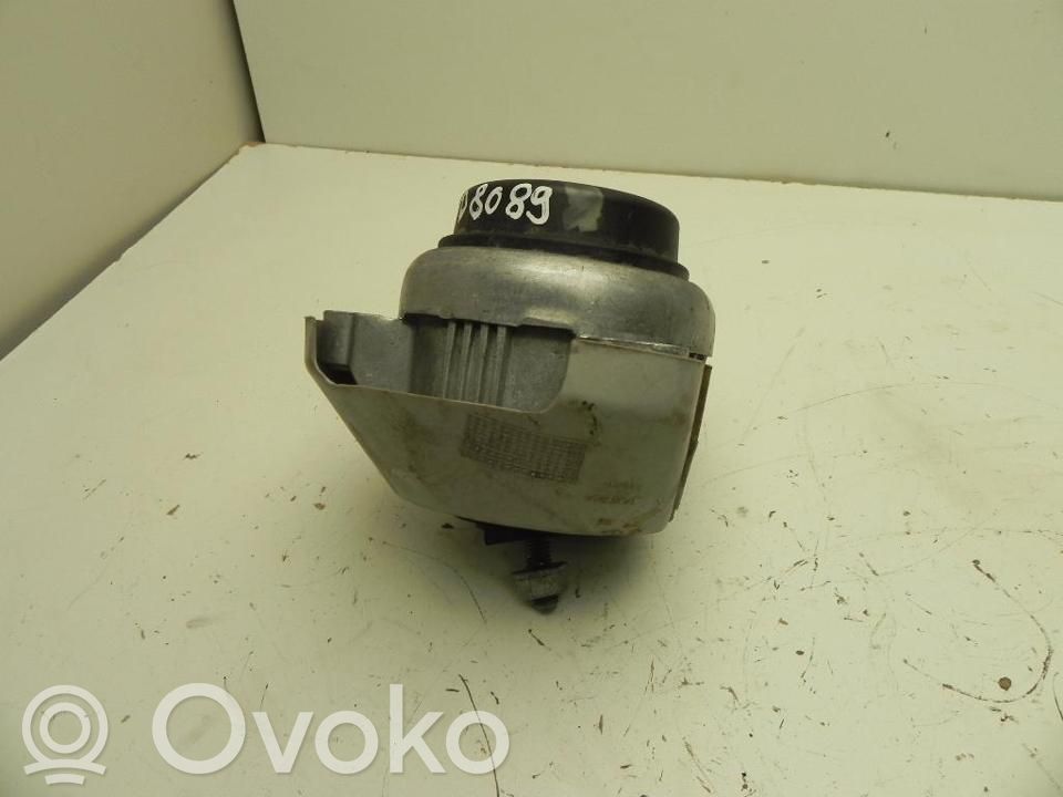 BMW 4 F32 F33 Engine mount bracket 