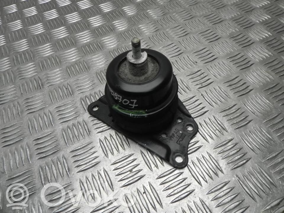 Volkswagen Polo V 6R Engine mount bracket 