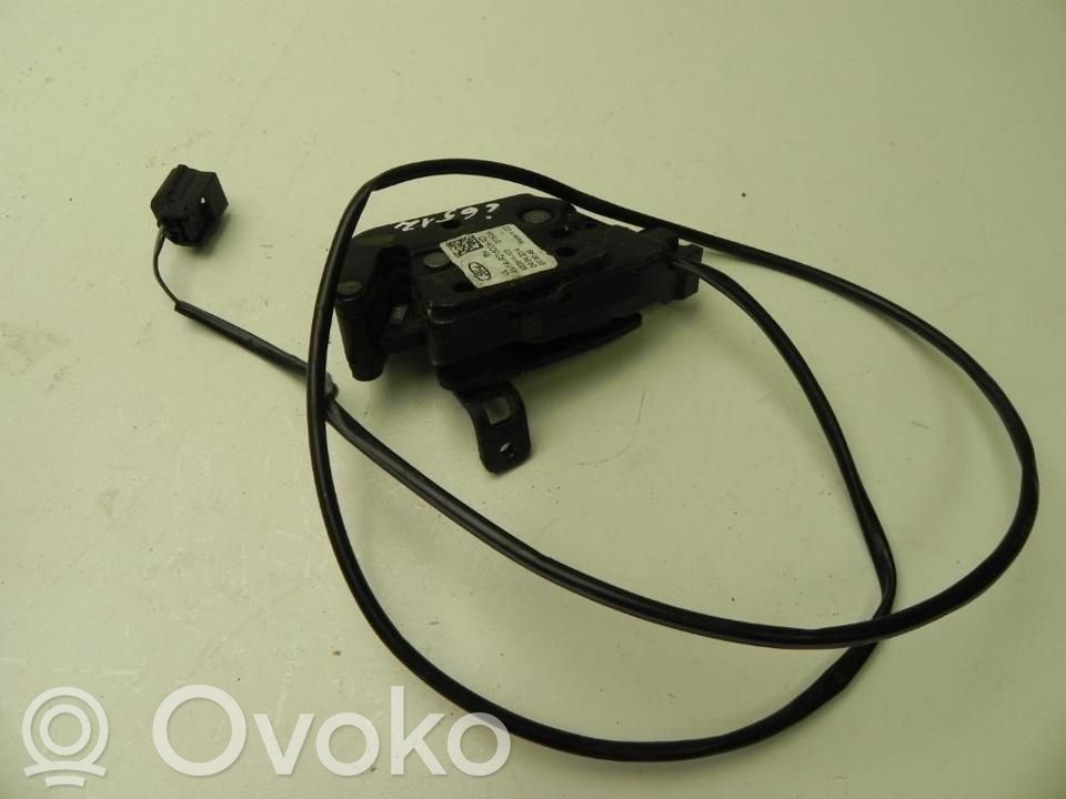 Ford Fiesta Loading door lock 