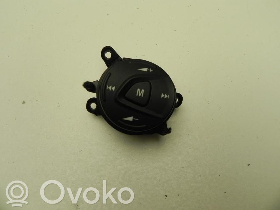 Ford Focus Multifunctional control switch/knob 