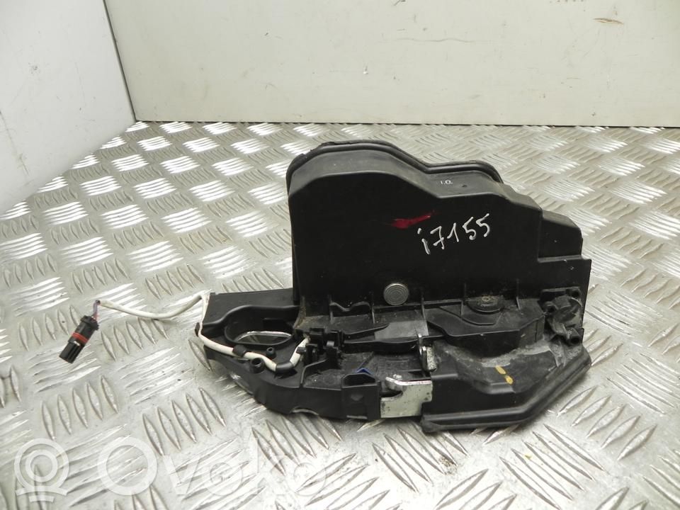 Zamek drzwi tylnych samochodów dostawczych   7154515,I7155,51227154515,I7155