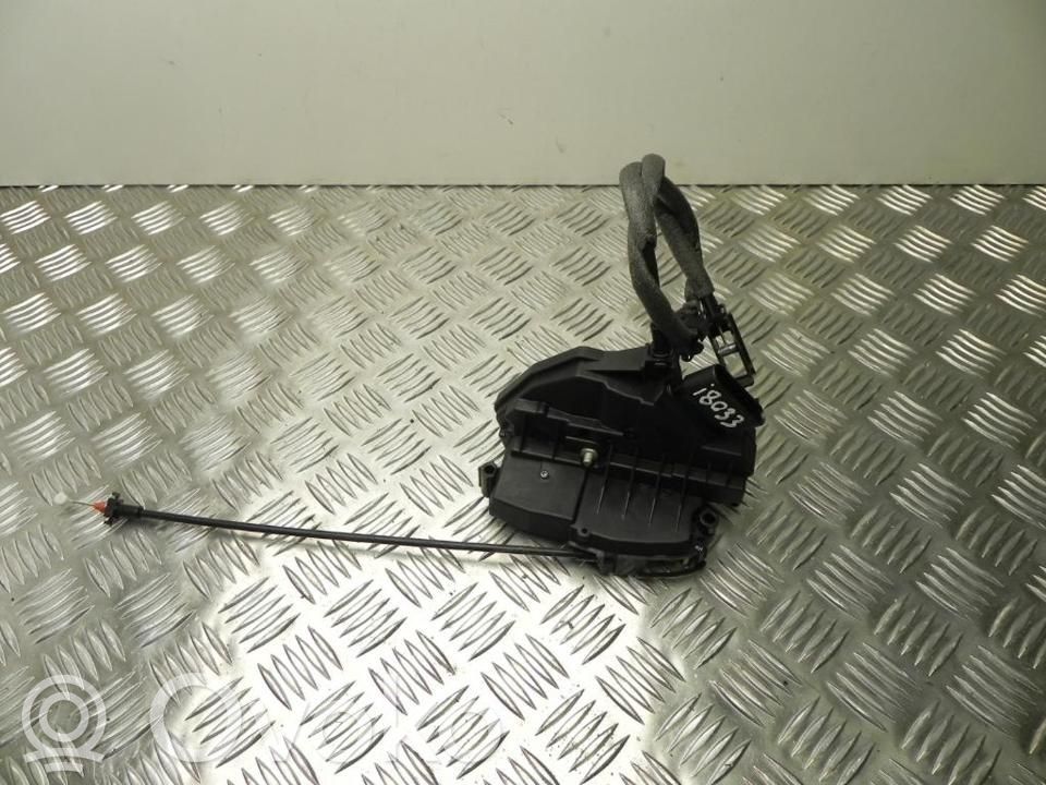 Ford Focus Front door lock 