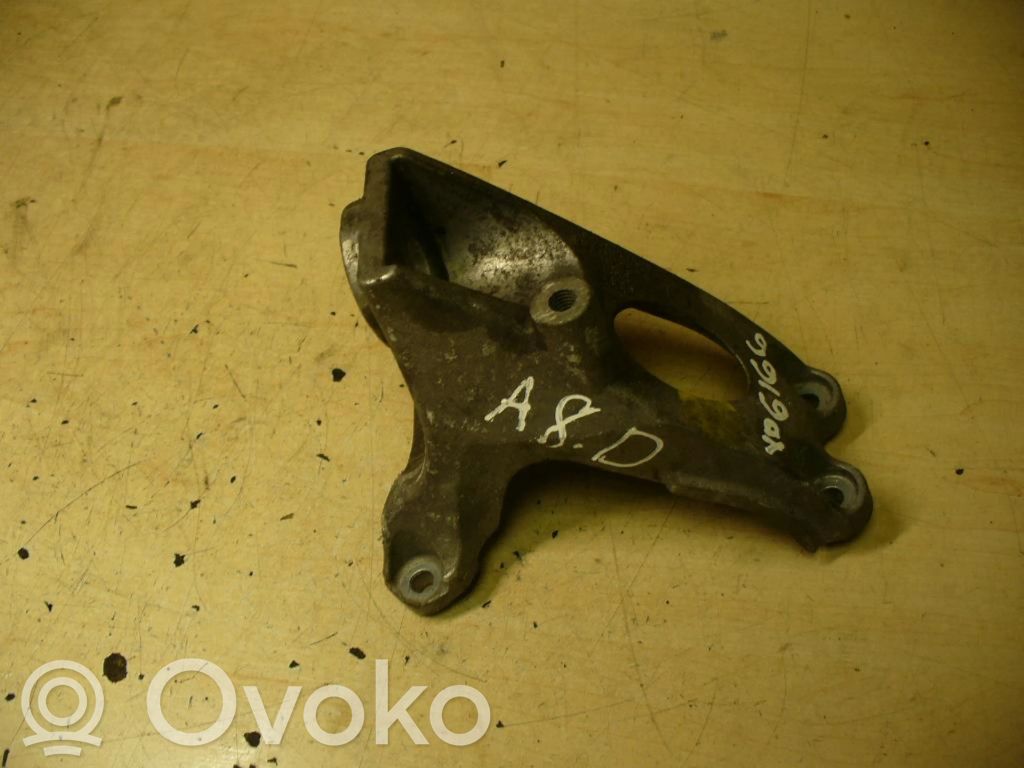 Audi A8 S8 D3 4E Engine mounting bracket 