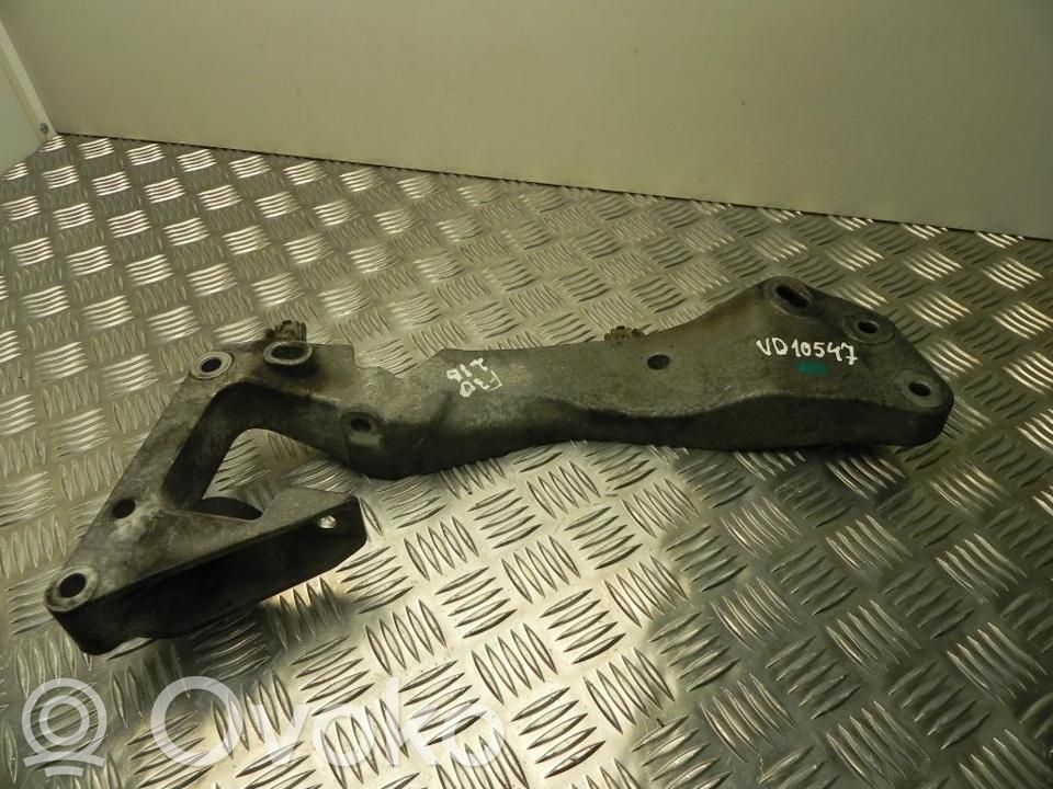 Halterung Lager Motor   6769281,VD10547,VD10547