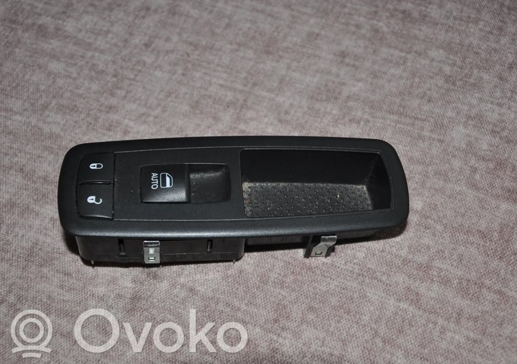 Dodge Durango Electric window control switch 