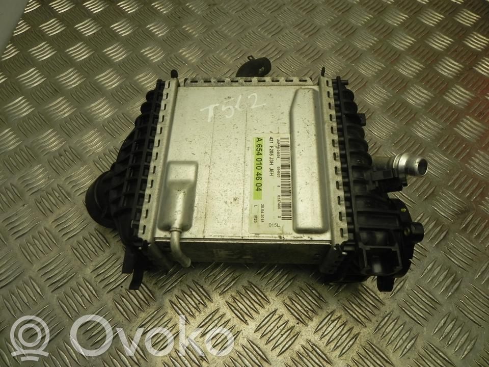 Mercedes-Benz E W213 Chłodnica powietrza doładowującego / Intercooler 