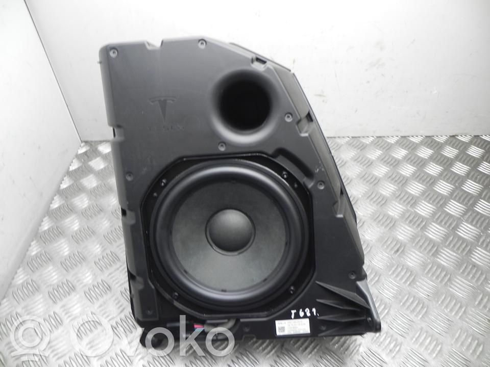 Tesla Model Y Subwoofer 