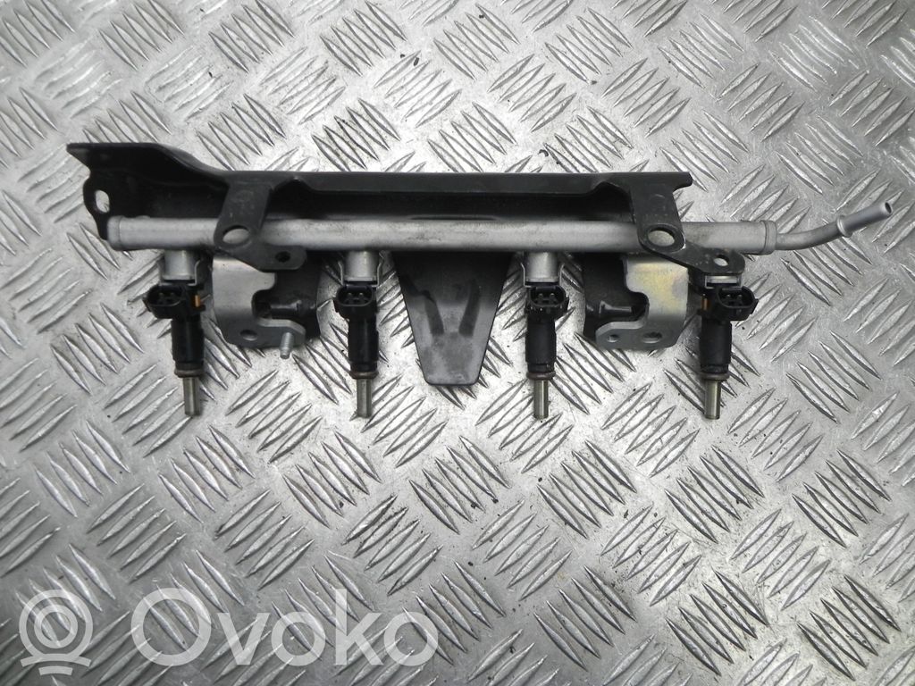 Dacia Dokker Rozdzielacz paliwa 