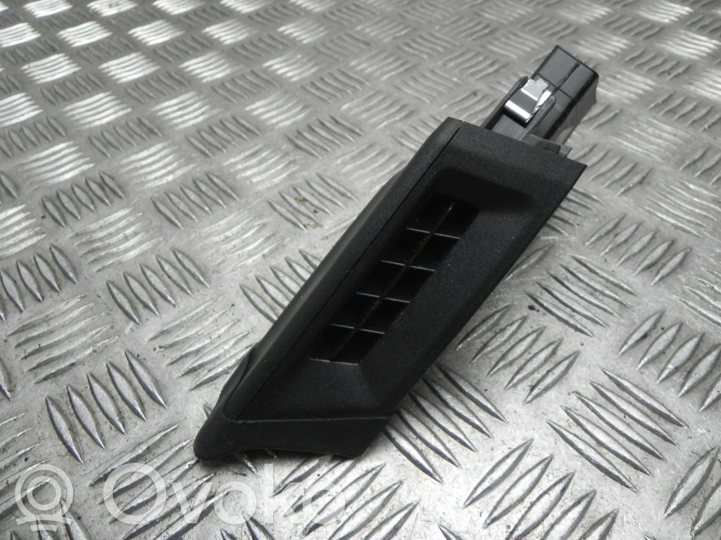 Maserati Ghibli Griglia di ventilazione posteriore 
