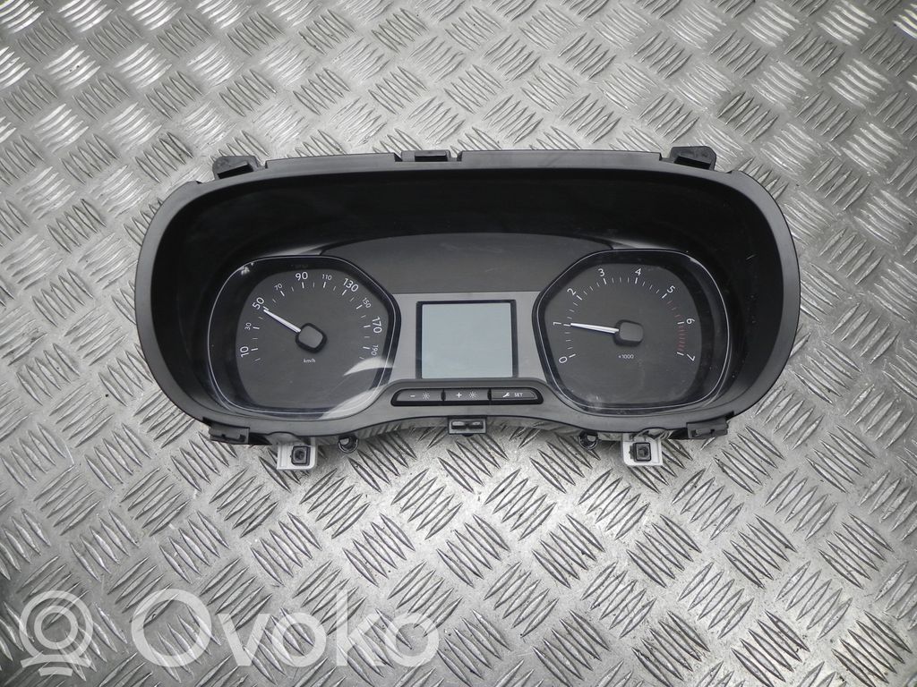 Opel Vivaro Speedometer (instrument cluster) 