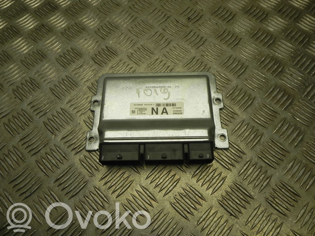 Dacia Sandero Variklio valdymo blokas 