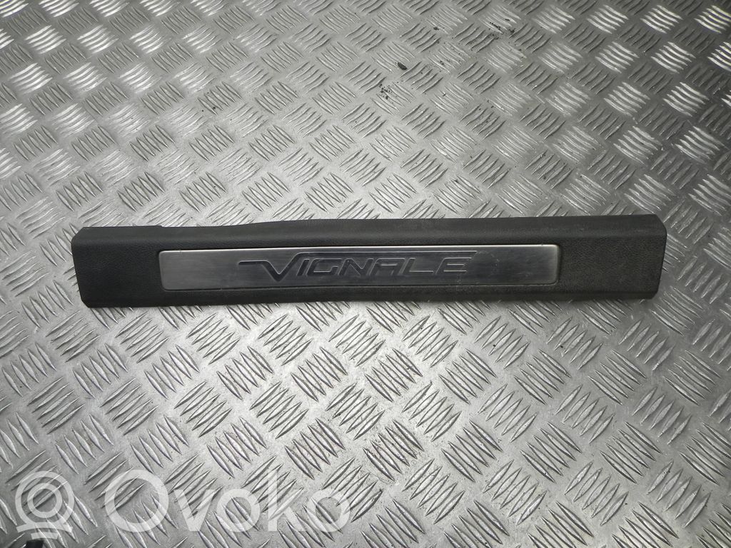 Ford Mondeo MK V Altro elemento di rivestimento sottoporta/montante 