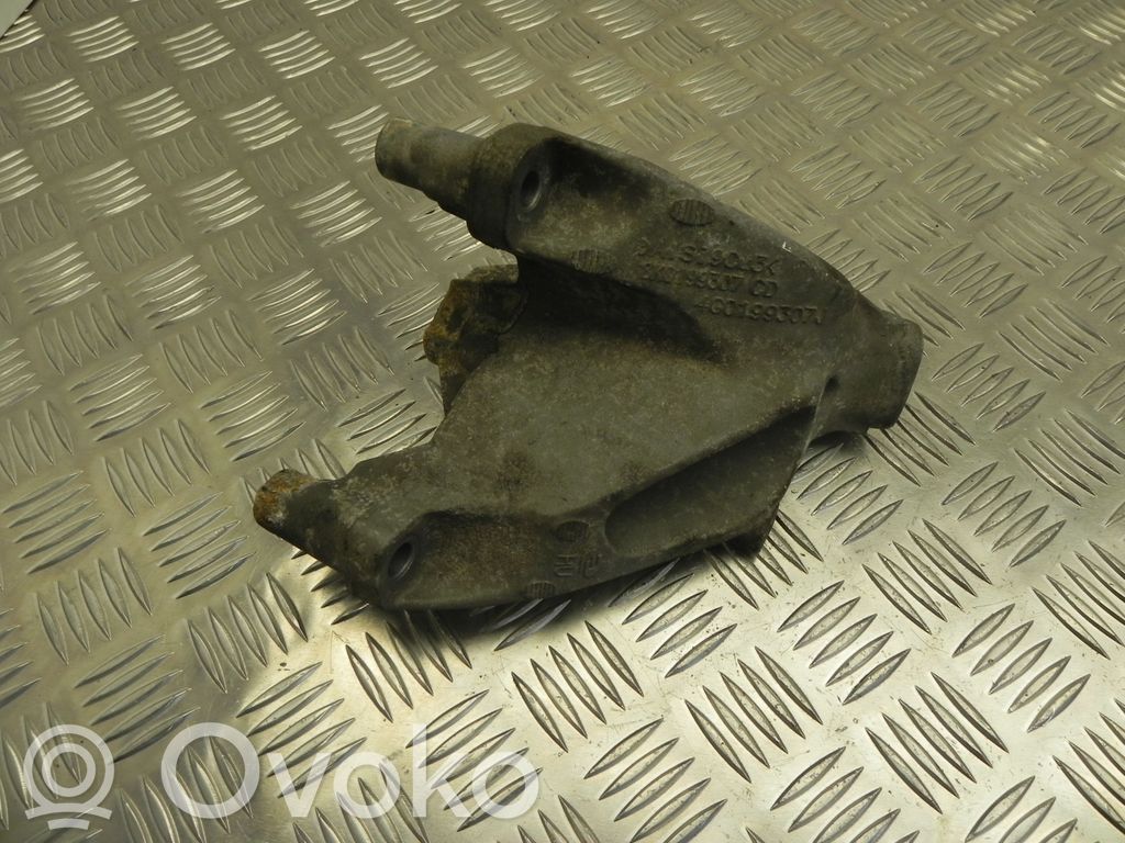 Audi A5 8T 8F EGR valve cooler bracket 