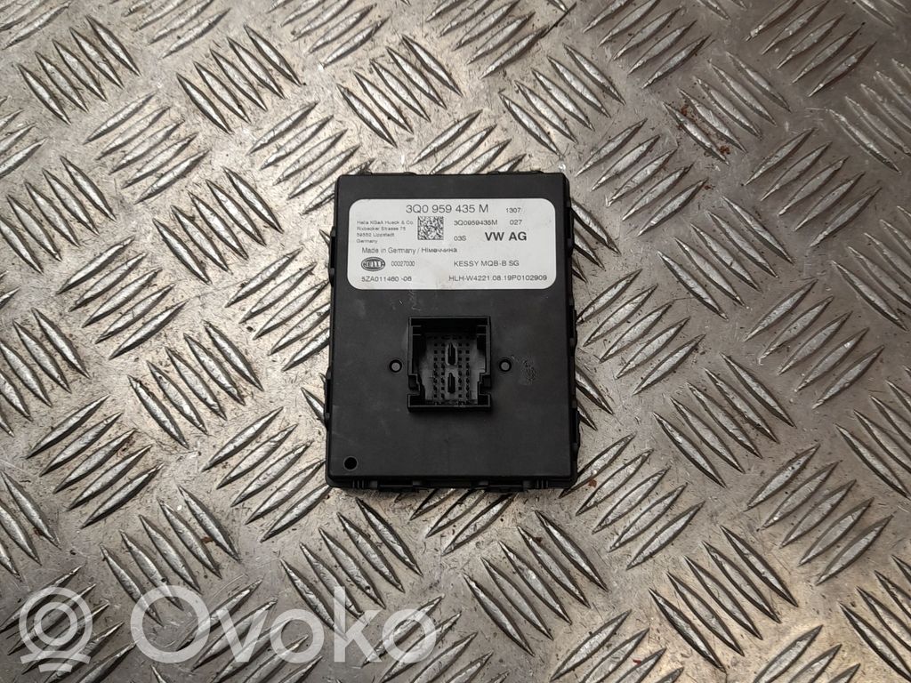 Volkswagen PASSAT B8 Keyless (KESSY) go control unit/module 