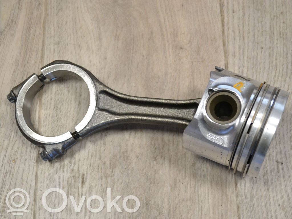 Audi A6 S6 C7 4G Connecting rod/conrod 