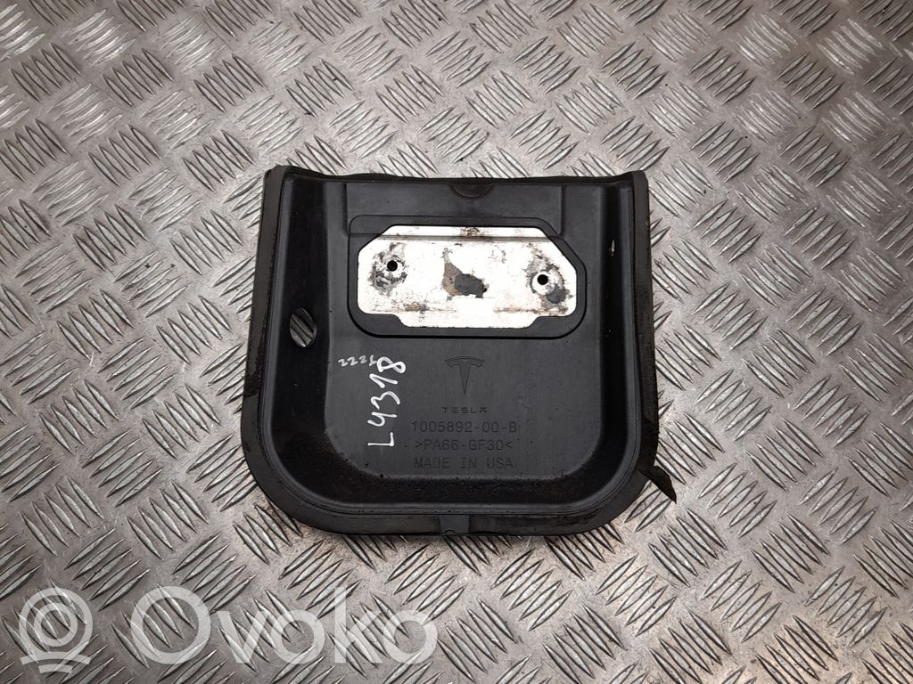 Tesla Model S Balkis panelės tvirtinimo 