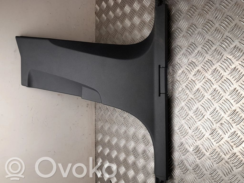Volkswagen Golf VIII Rivestimento montante (B) (fondo)