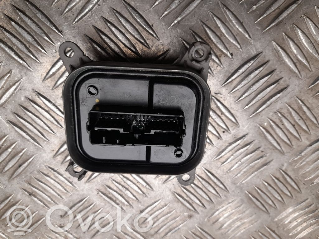 Tesla Model Y Light module LCM 