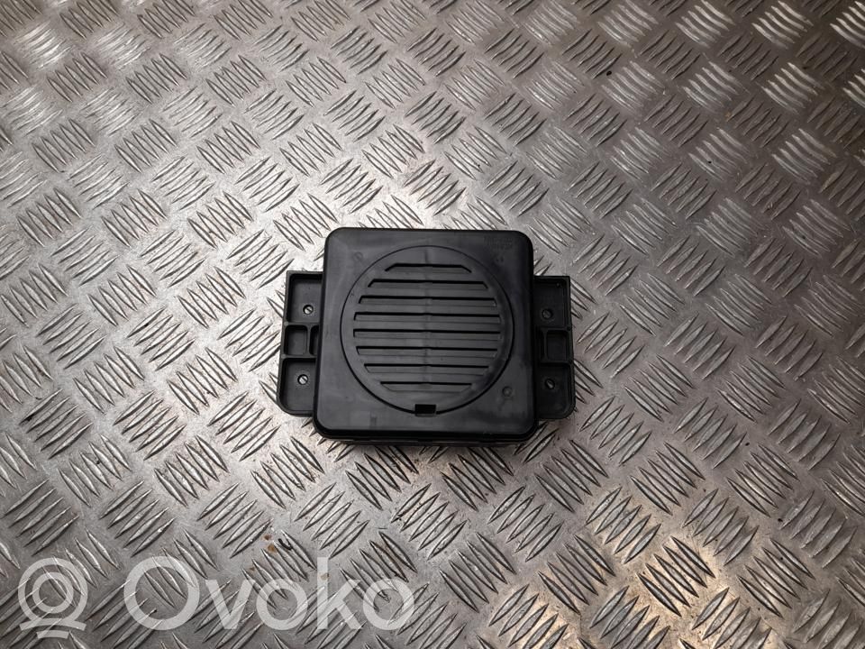 Hyundai Kona I Altavoz de alta frecuencia en la puerta delantera 