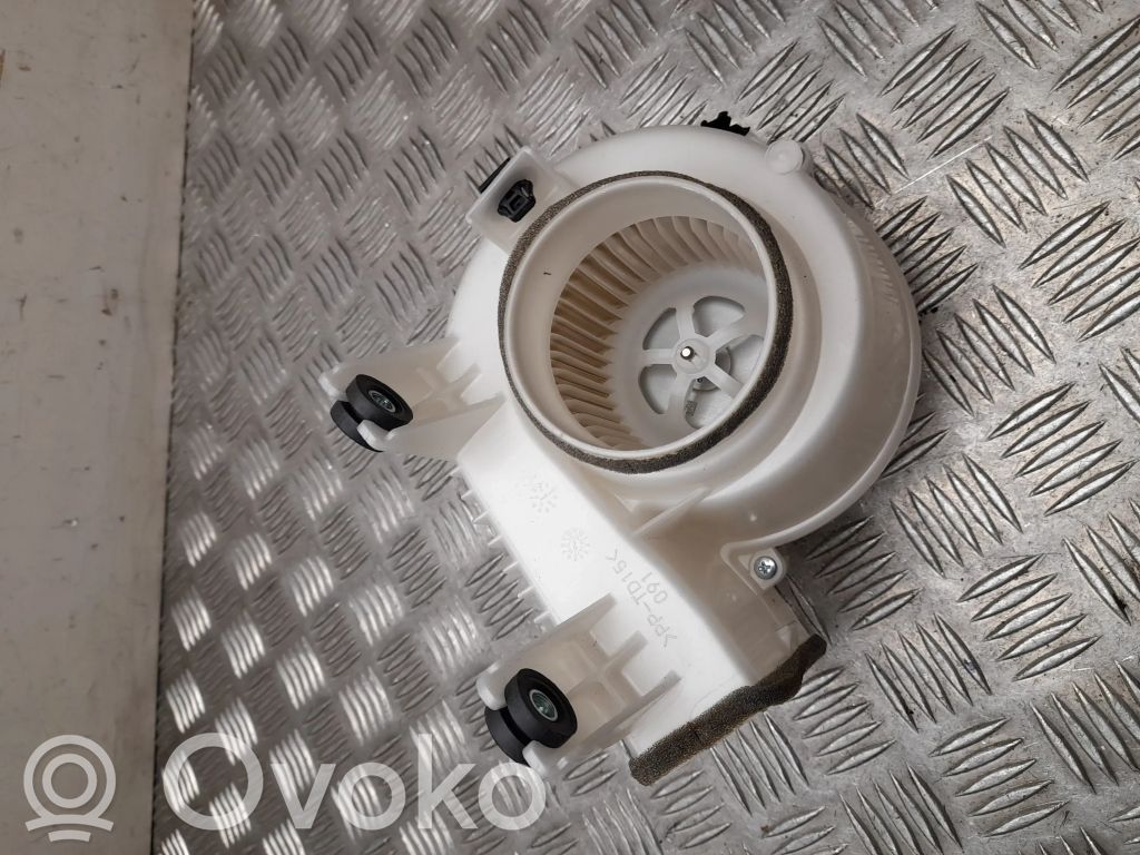 Toyota RAV 4 (XA40) Ventola riscaldamento/ventilatore abitacolo
